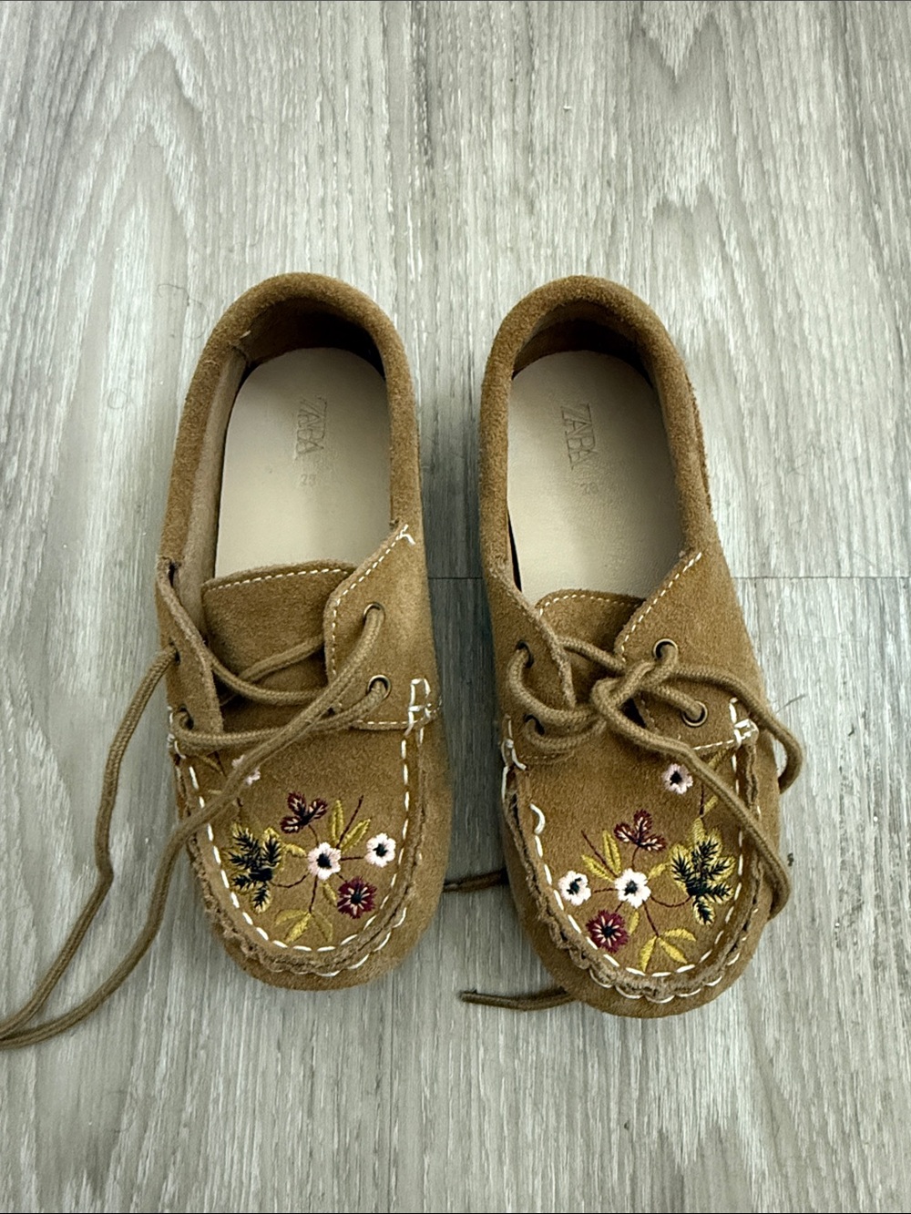 Zara Kids Tan Suede Floral Embroidered Moccasins